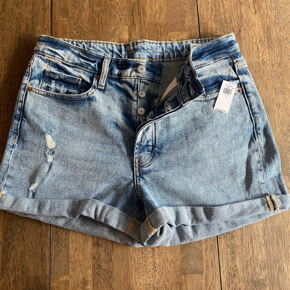Old navy shorts size 12 never worn